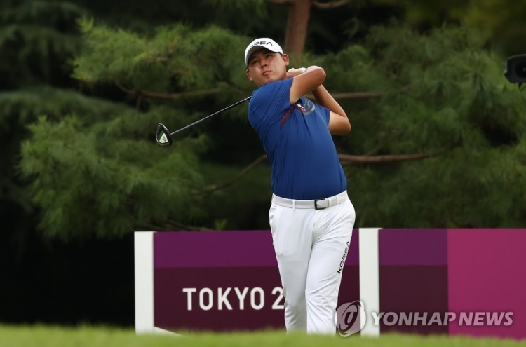 [Tokyo Olympics]  Kim Si-woo in middle of pack in men's golf