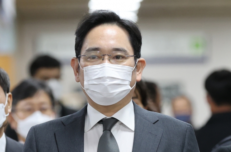 [Newsmaker] Samsung chief’s parole to be decided