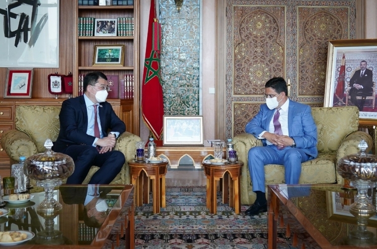 Vice FM Choi meets Moroccan FM on bilateral cooperation
