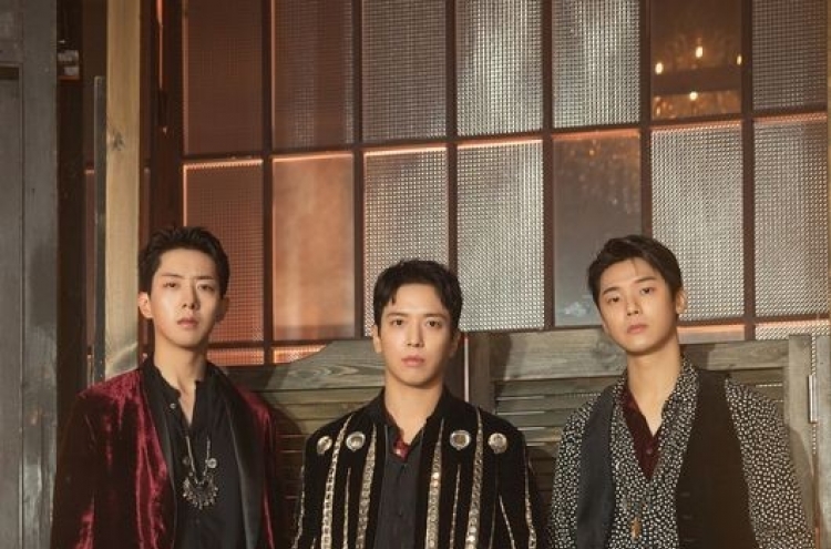 [Today’s K-pop] CNBlue returns after 11 months with 9th EP