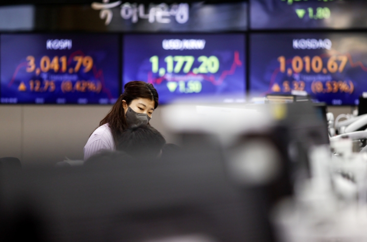 Seoul stocks open lower on profit-taking