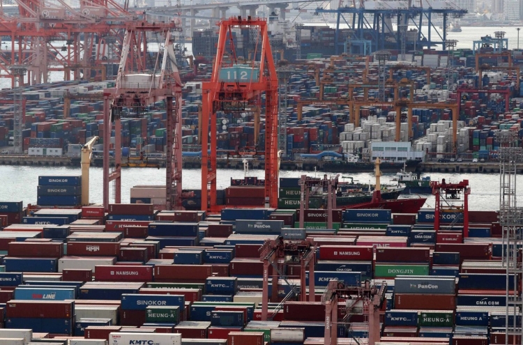 S. Korea's exports predicted to hit record high in 2021