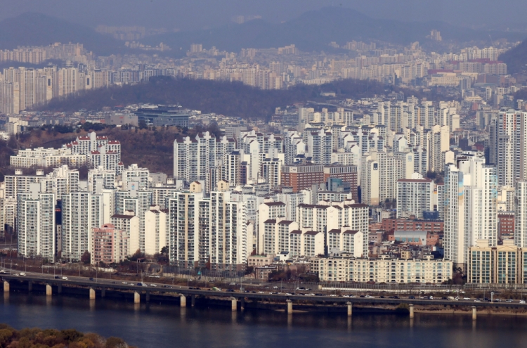 Seoul's average apartment price jumps twofold under Moon govt.: civic group