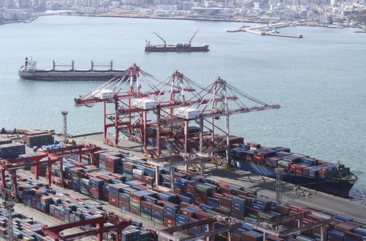 S. Korea's exports rise 25.8% in 2021 to hit all-time high