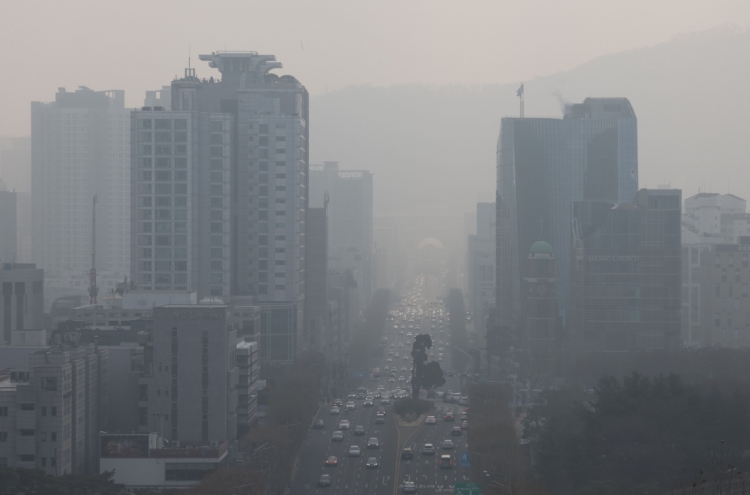 Korea covered by fine dust; special measures enforced