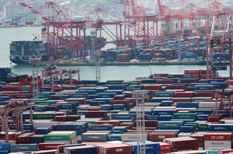 Growth of S. Korean exports forecast to slow in Q1