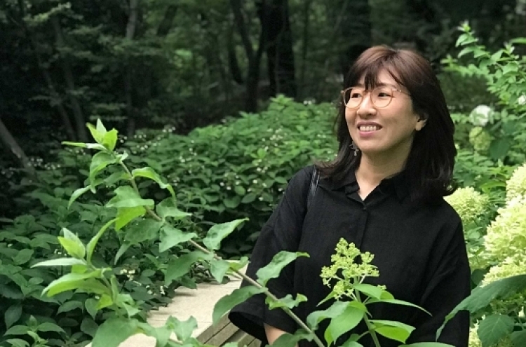 Korean illustrator Suzy Lee wins prestigious Andersen Award