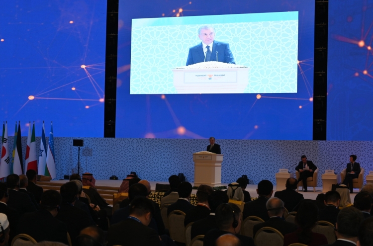 [From the Scene] Uzbekistan vows to become middle-income country by 2030 at Tashkent Investment Forum