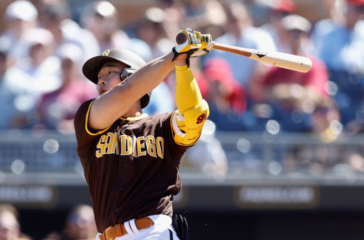 Padres' Kim Ha-seong hits 1st spring homer; Pirates' Park Hoy-jun extends hitting streak
