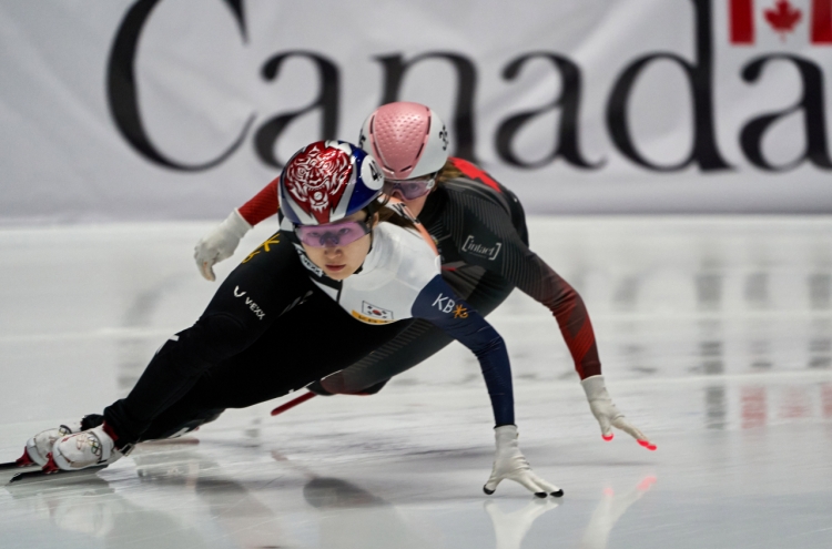 Choi Min-jeong captures overall crown at short track worlds