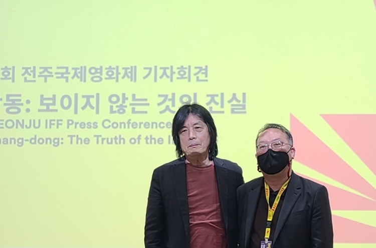 Veteran Korean director Lee Chang-dong looks back at his 25-year career
