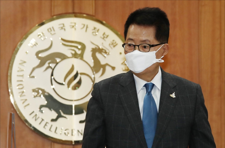 Ex-spy chief faces charges for tipping reporters about false allegations vs Yoon