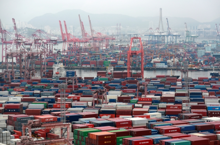 S. Korean economy feared to slow down amid external uncertainty: govt.