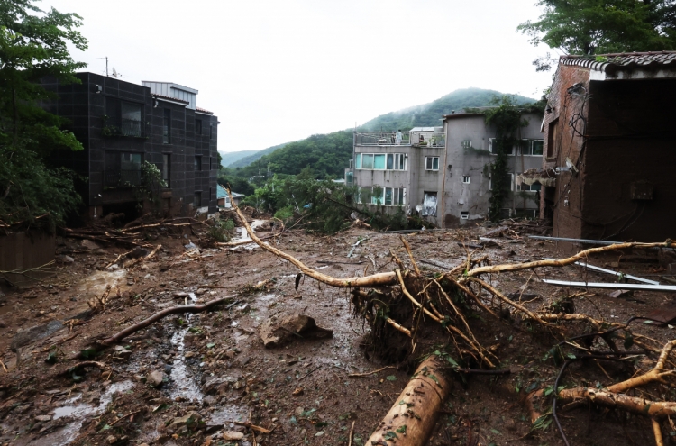 16 dead, missing in record rainfall in Seoul, surrounding areas in 3 days