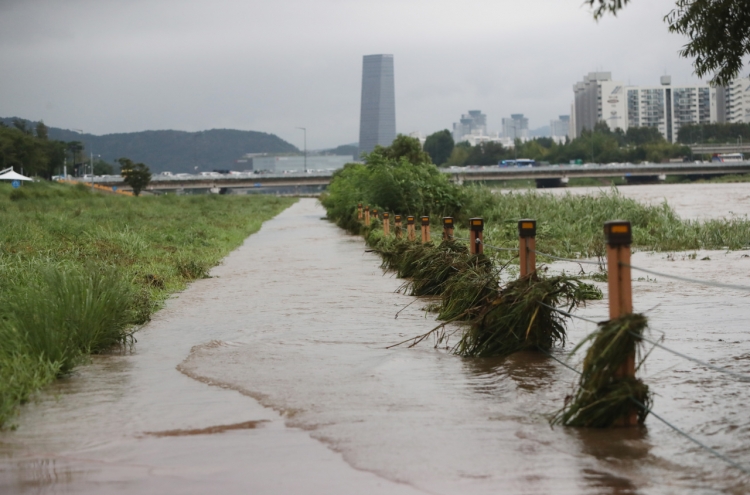 Most damage from heavy rain reported in Seoul