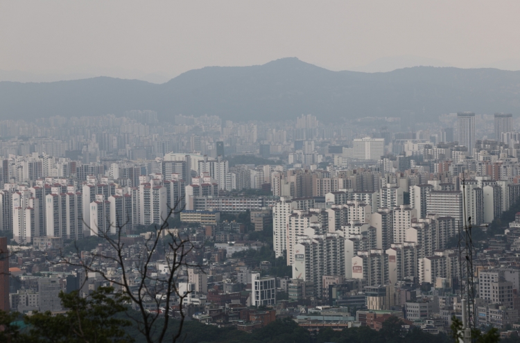 On rising rates, Seoul’s housing market seen entering recession