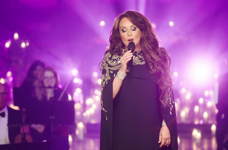[Herald Interview] Sarah Brightman returns with Christmas concert after six years