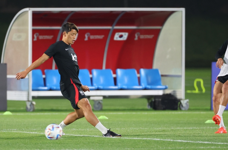 [World Cup] Injured Premier League attacker Hwang Hee-chan out vs. Uruguay