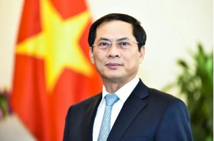 [Herald Interview] Vietnam wants S. Korea’s help to upgrade economy: top envoy