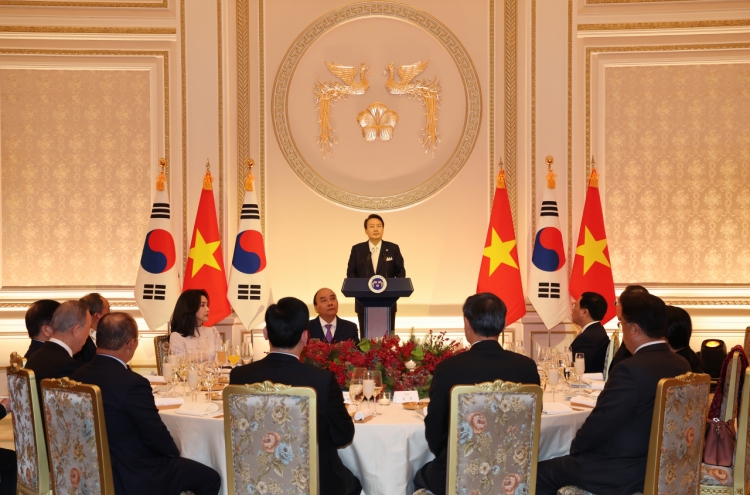 Biz moguls join state dinner to celebrate Vietnamese president’s visit