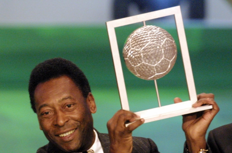Pele, Brazil’s mighty king of ‘beautiful game,’ has died