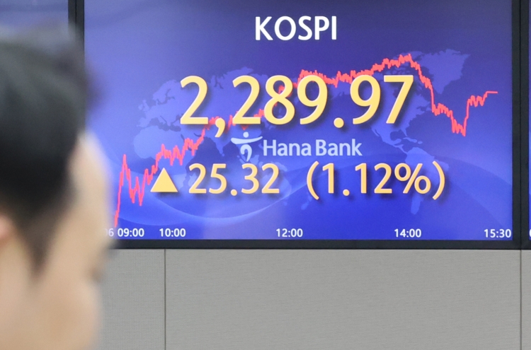 Seoul stocks close up over 1% on chip, battery gains