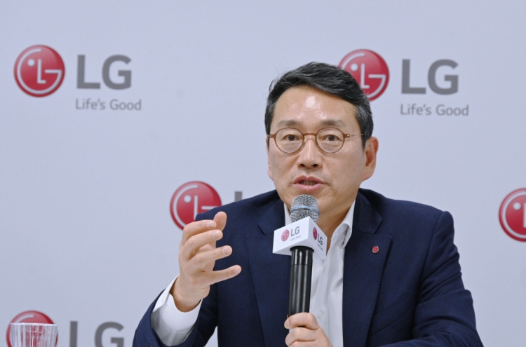 [CES 2023] LG CEO seeks breakthrough with car tech