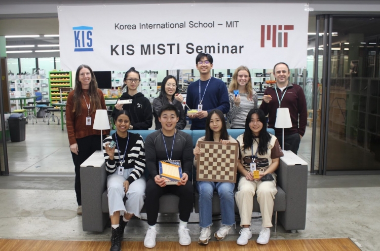 KIS offers diverse learning experiences through MISTI workshop