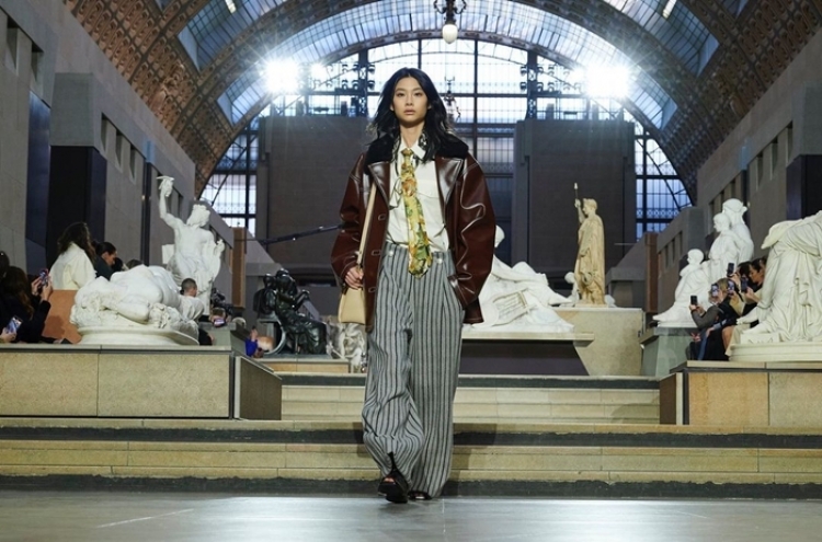 Louis Vuitton to hold first-ever fashion show in Seoul