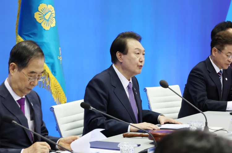 Yoon asks municipalities to unite for Busan’s World Expo bid