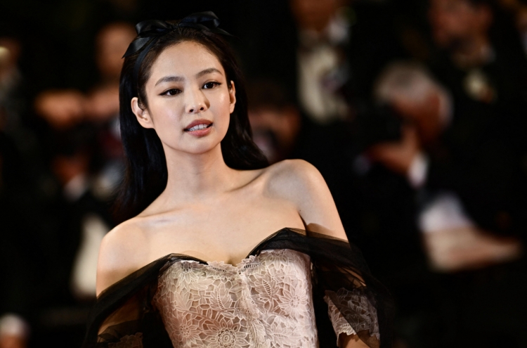 Blackpink's Jennie in Cannes for acting debut