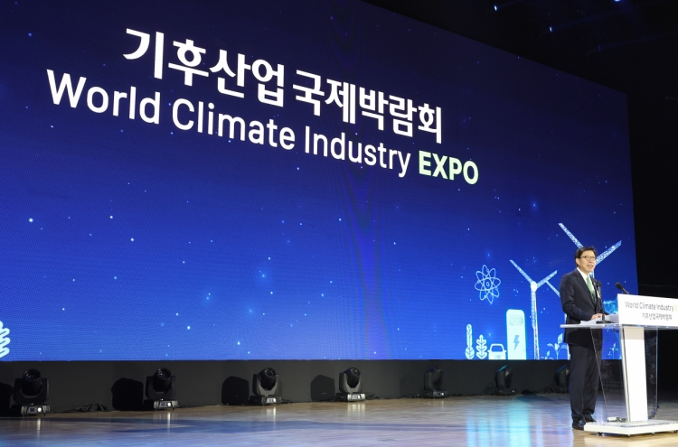 Global climate change fair, conference kick off in Busan