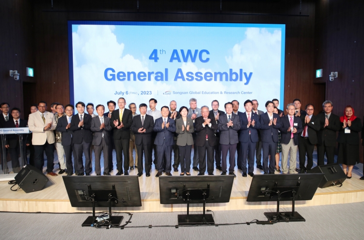 50 Asian nations gather to tackle water scarcity at convention