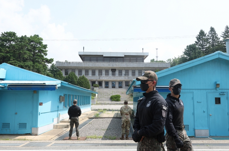 US soldier defects to N. Korea from S. Korean side of DMZ