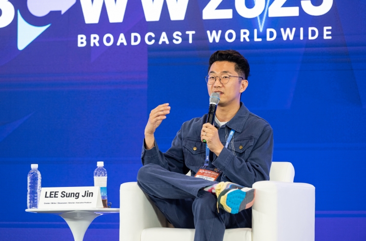 ‘Beef’ creator Lee Sung-jin shares importance of being yourself at BCWW 2023