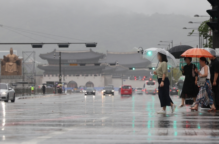 Rain expected nationwide as typhoons pass by neighboring countries