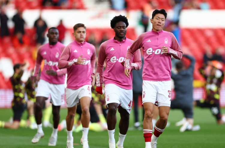 S. Korean striker Hwang Ui-jo loaned to second-tier English club
