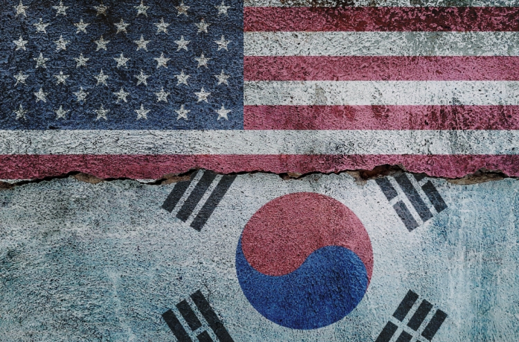 Over half of Koreans want continuous strengthening of alliance with US: poll