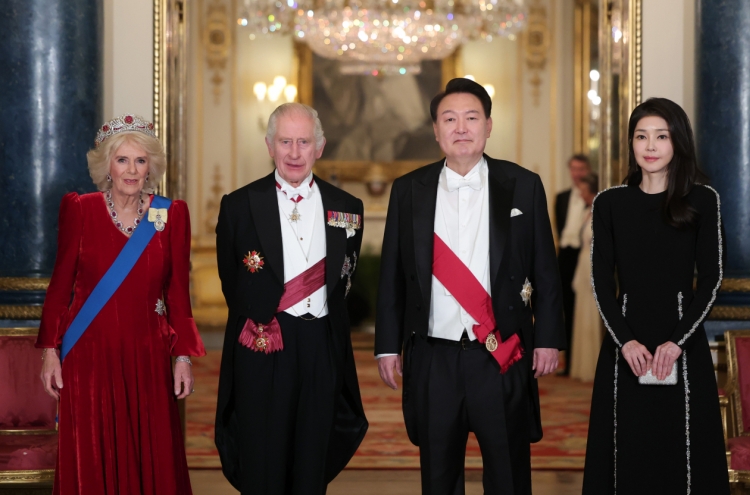 From Yoon Dong-ju to Blackpink: banquet at Buckingham reaffirms deep ties