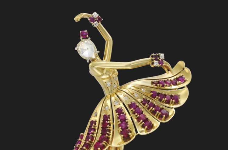 Van Cleef & Arpels touring exhibition brings sparkles to Seoul