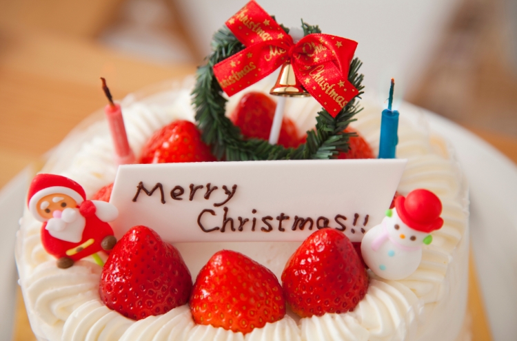 All Koreans need for Christmas is ... a cake?