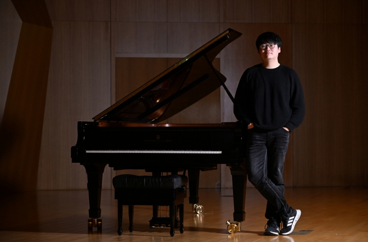 [Rising Virtuosos] 'Nerd' pianist Kim Jun-hyung unveils artistic vision at Kumho