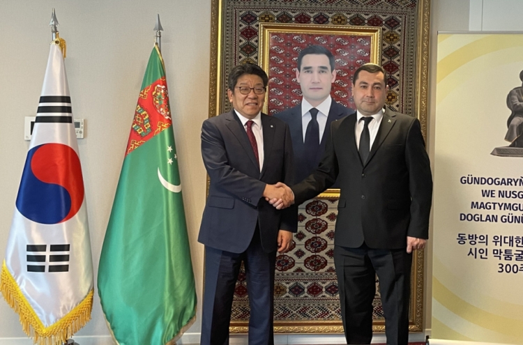 Turkmenistan envoy, Korea Herald CEO discuss media cooperation