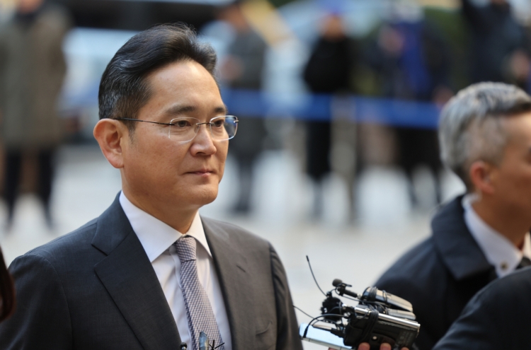 Court to rule on Samsung chief's alleged 2015 merger fraud