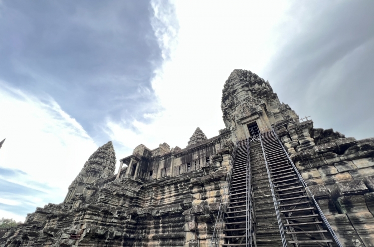 CHA to help with Angkor Wat preservation efforts