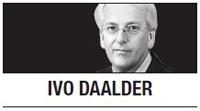 [Ivo Daalder] Cracks in NATO alliance significant