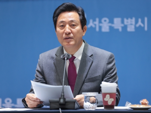 Seoul mayor says housing price curb needed for balanced growth
