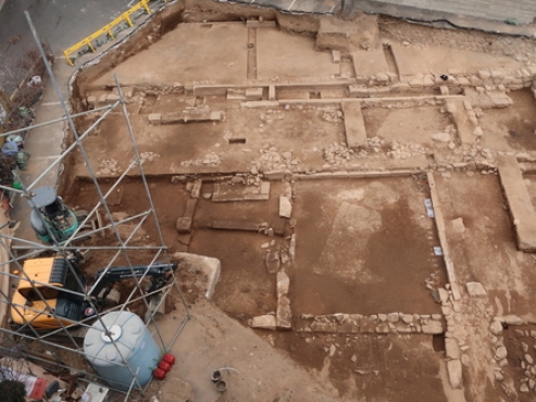 Possible Goryeo remains discovered at construction site