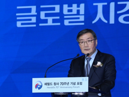  'Korea-US-Japan joint efforts on trade, strategic tech crucial'