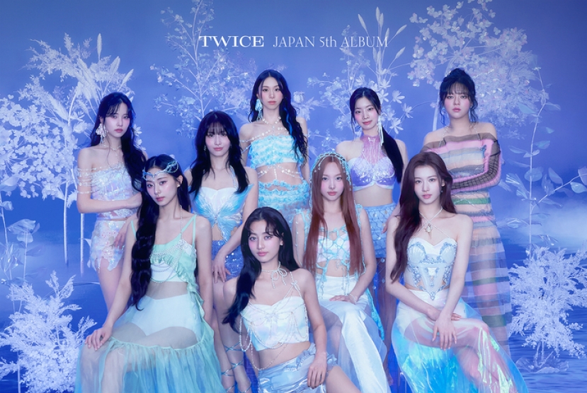 [Today’s K-pop] Twice gives peek at 5th Japan LP